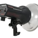 StudioMax® II is a constant color temp for digital and film . The four models offer a wide range of standard features that include continuously variable power adjustments over a full 6 f-stop range.